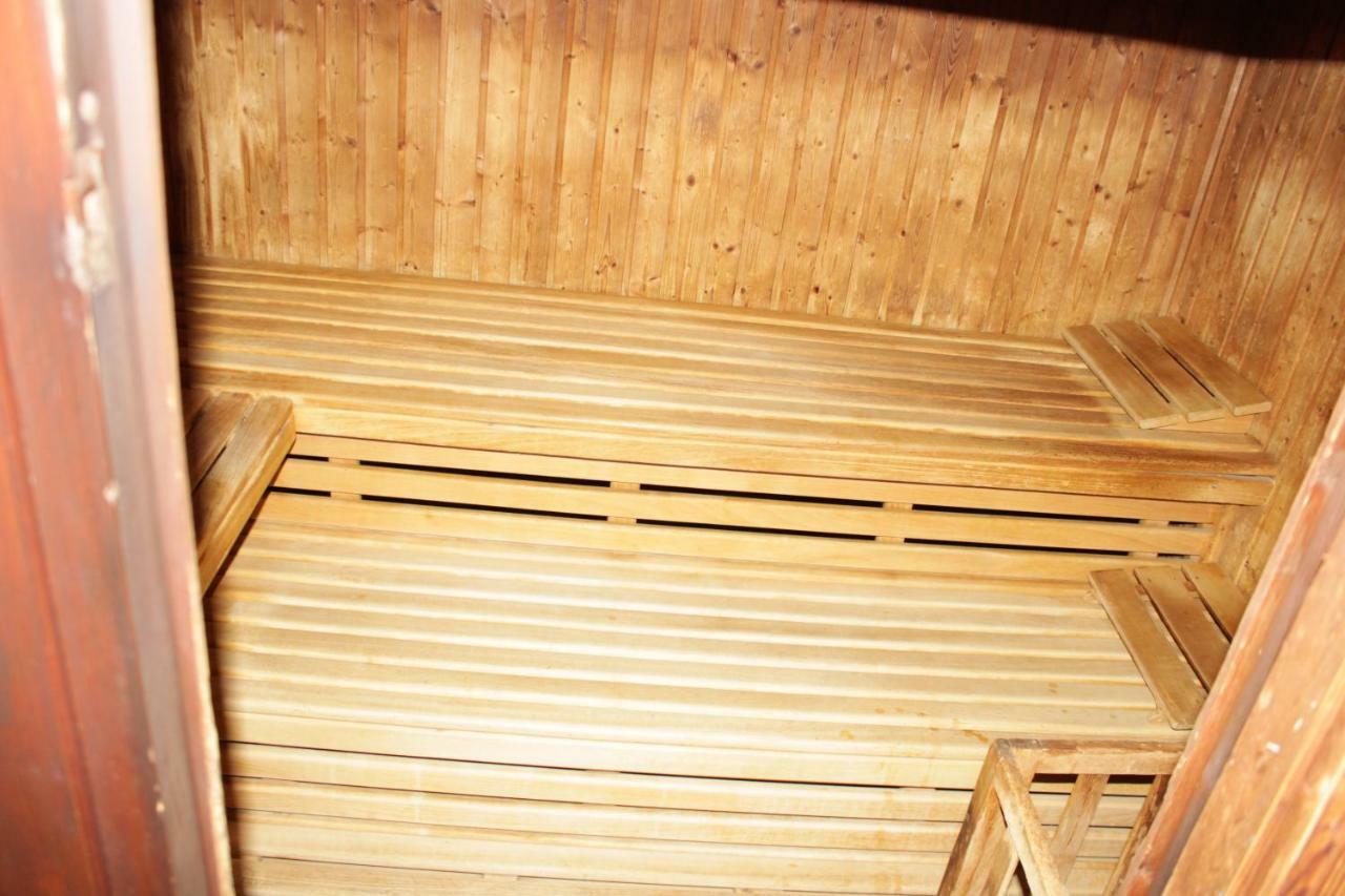Ferienwohnung "Hagebutze" Mit Sauna Und Schwimmbad Bad Lauterberg Exterior foto